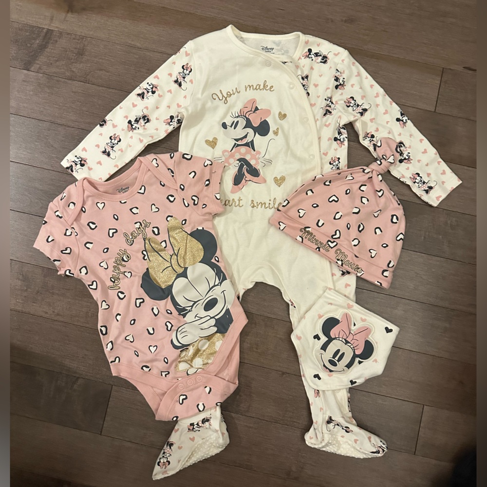 🌟 Disney - 4 Piece Minnie Sleepwear Set - 12 to 18 Months 🌟
